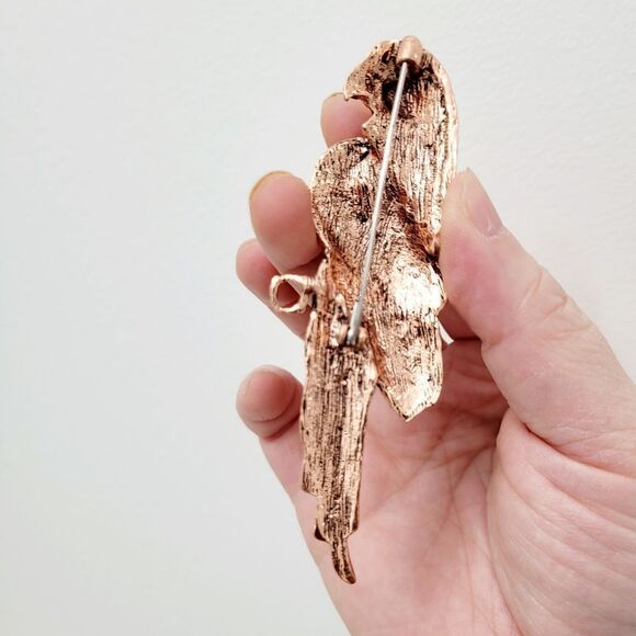 Brand New Gold Tone Rainbow Parrot Rhinestone Brooch Pin - Picture 5 of 8